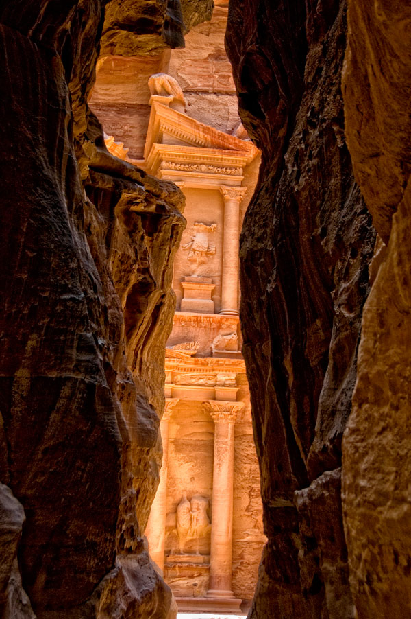 Y les dejo esta imagen para la segunda entrega de la serie de Petra, una pequeña vision inicial al terminar el recorrido y llegar a la ciudad... realmente increible.